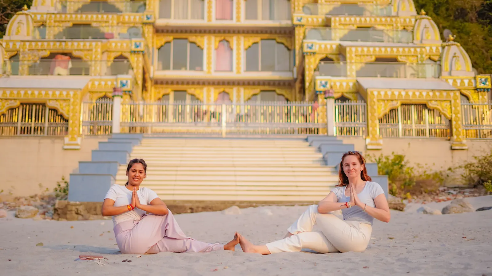 Gomukhasana