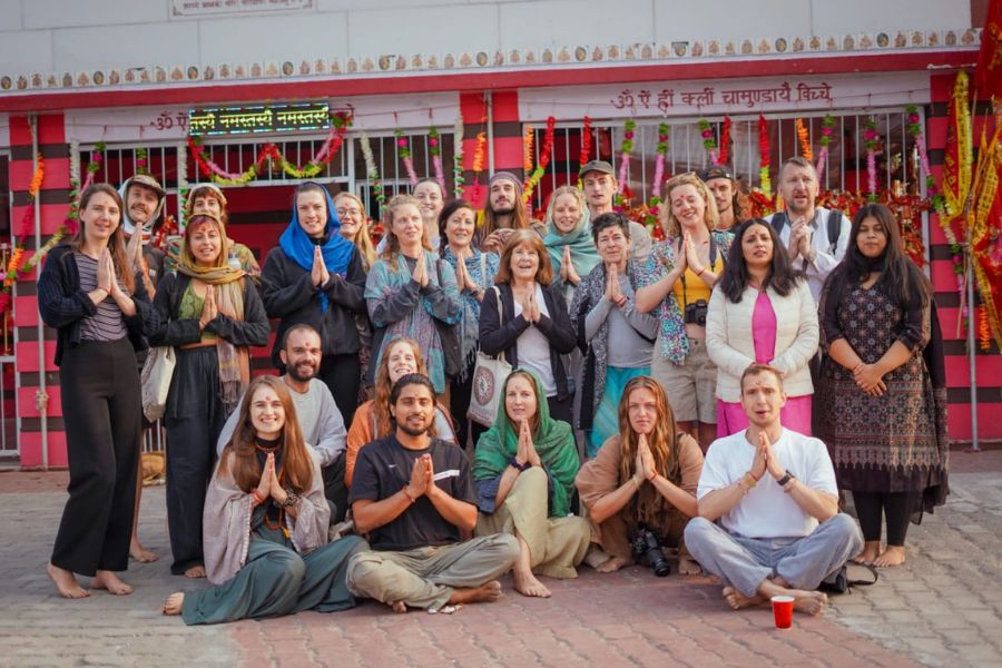 500 Hour Yoga Teacher Training in Rishikesh Spiritual Temple Visit